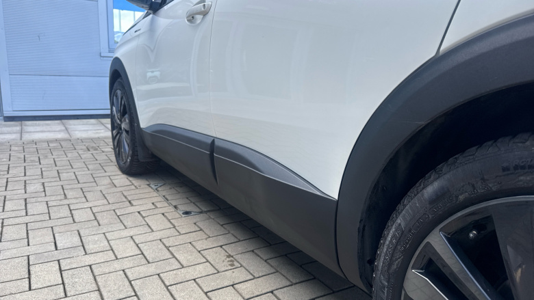 Peugeot 3008 1.6 Hybrid4 300 GT 5dr e-EAT8 Estate